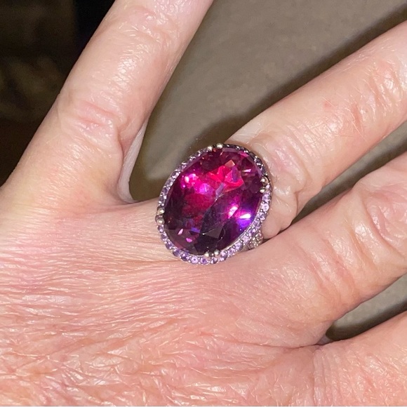 ***GENUINE ORIENTAL RUBY -HUGE STATEMENT RING-SIZE 7*** - Picture 16 of 16